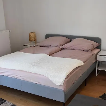 Dom Aparts Keulen Buitenkant foto